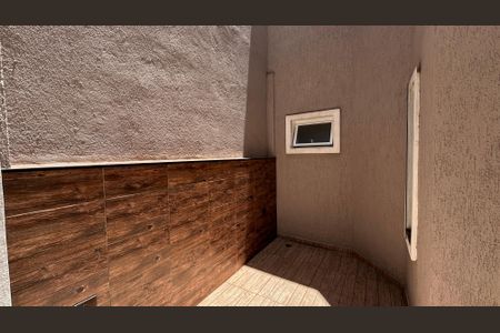 Casa à venda com 225m², 3 quartos e 4 vagas Casa à venda com 225m², 3 quartos e 4 vagasJardim de Inverno