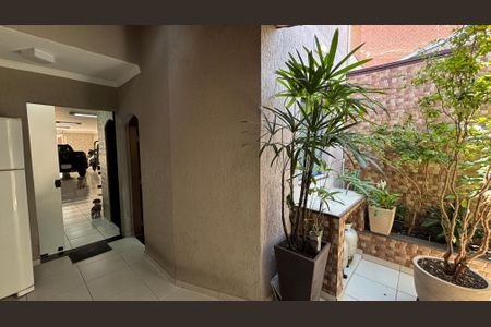 Casa à venda com 225m², 3 quartos e 4 vagas Casa à venda com 225m², 3 quartos e 4 vagasChurrasqueira