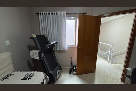 Casa à venda com 225m², 3 quartos e 4 vagas Casa à venda com 225m², 3 quartos e 4 vagasQuarto 2