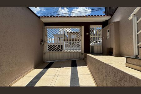 Casa à venda com 225m², 3 quartos e 4 vagas Casa à venda com 225m², 3 quartos e 4 vagasGaragem