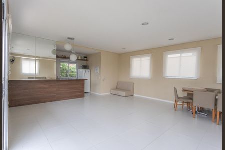 Apartamento à venda com 54m², 2 quartos e 1 vaga Apartamento à venda com 54m², 2 quartos e 1 vagaÁrea comum - Salão de festas