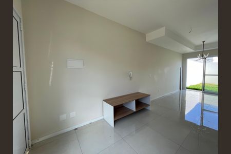 Casa de Condomínio para alugar com 2 quartos, 63m² em Gramado, Cotia