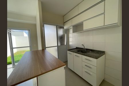 Casa de condomínio para alugar com 63m², 2 quartos e 1 vagaCozinha