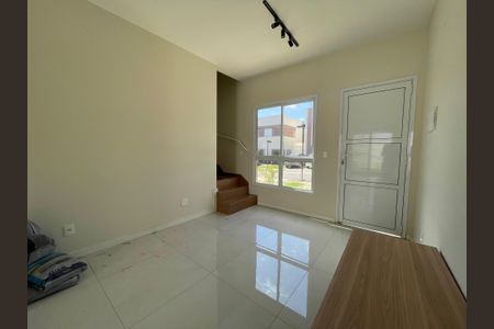 Casa de Condomínio para alugar com 2 quartos, 63m² em Gramado, Cotia