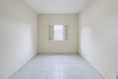 Casa para alugar com 180m², 3 quartos e 2 vagas