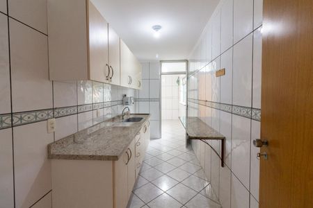 Apartamento à venda com 82m², 3 quartos e 1 vaga Apartamento à venda com 82m², 3 quartos e 1 vagaBanheiro
