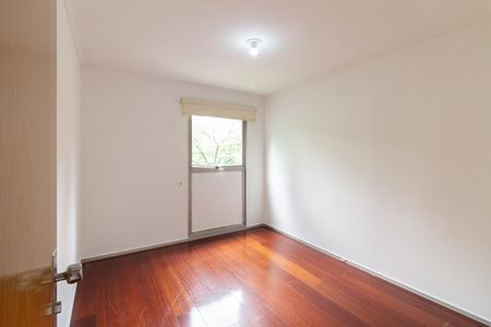 Apartamento à venda com 82m², 3 quartos e 1 vaga Apartamento à venda com 82m², 3 quartos e 1 vagaQuarto 2