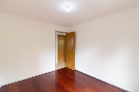 Apartamento à venda com 82m², 3 quartos e 1 vaga Apartamento à venda com 82m², 3 quartos e 1 vagaQuarto 2