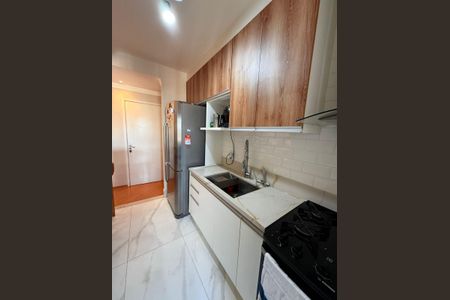 Apartamento à venda com 2 quartos, 72m² em Jardim Tupanci, Barueri