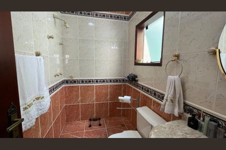 Casa à venda com 274m², 3 quartos e 5 vagas