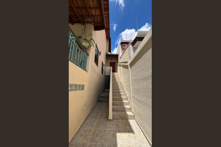 Casa à venda com 274m², 3 quartos e 5 vagas