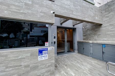 Studio à venda com 33m², 1 quarto e sem vagaFachada - Plaquinha