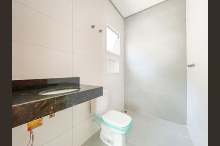 Casa à venda com 120m², 3 quartos e 4 vagasBanheiro da Suíte 3