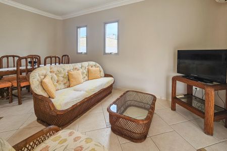 Sala de apartamento para alugar com 3 quartos, 130m² em Balneario Cidade Atlantica, Guarujá