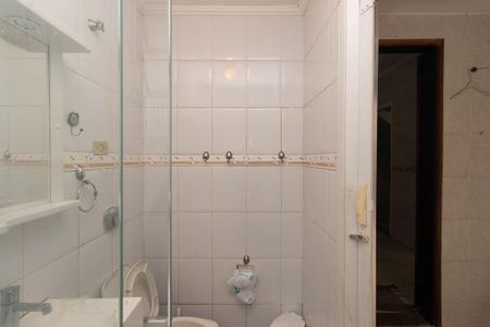 Casa para alugar com 80m², 4 quartos e 1 vaga Casa para alugar com 80m², 4 quartos e 1 vagaBanheiro Social