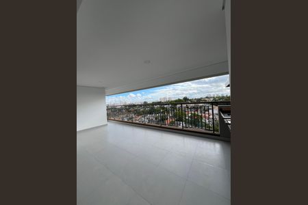 Apartamento à venda com 3 quartos, 114m² em Jardim Prudência, São Paulo