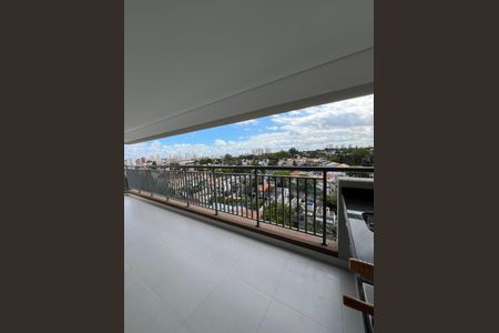 Apartamento à venda com 3 quartos, 114m² em Jardim Prudência, São Paulo