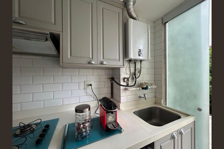 Apartamento à venda com 65m², 2 quartos e 1 vagaÁrea de Serviço