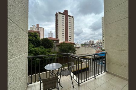 Apartamento à venda com 65m², 2 quartos e 1 vagaVaranda