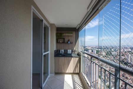 Apartamento para alugar com 69m², 2 quartos e 2 vagasVaranda