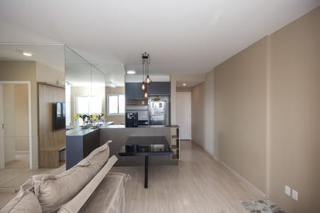 Apartamento para alugar com 69m², 2 quartos e 2 vagasSala