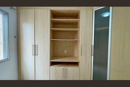 Apartamento à venda com 85m², 3 quartos e 2 vagasQuarto 2