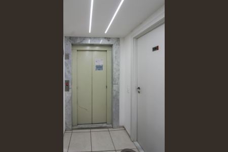 Apartamento para alugar com 80m², 2 quartos e 2 vagasElevador