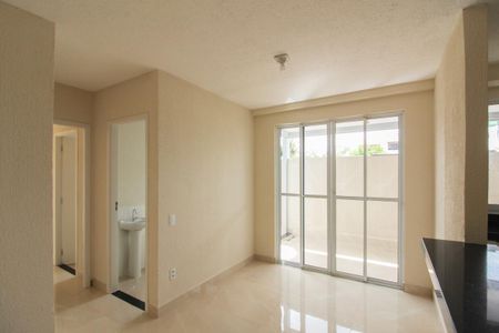 Sala de apartamento para alugar com 2 quartos, 80m² em Jardim dos Comerciários, Belo Horizonte