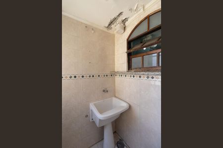 Apartamento para alugar com 43m², 2 quartos e sem vaga Apartamento para alugar com 43m², 2 quartos e sem vagaCozinha e Área de Serviço