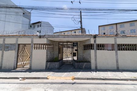 Apartamento para alugar com 43m², 2 quartos e sem vaga Apartamento para alugar com 43m², 2 quartos e sem vagaFachada