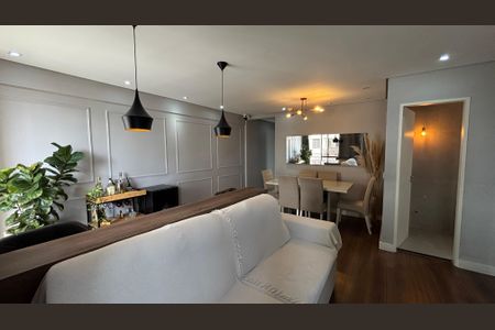 Apartamento à venda com 80m², 2 quartos e 1 vaga Apartamento à venda com 80m², 2 quartos e 1 vagaSala