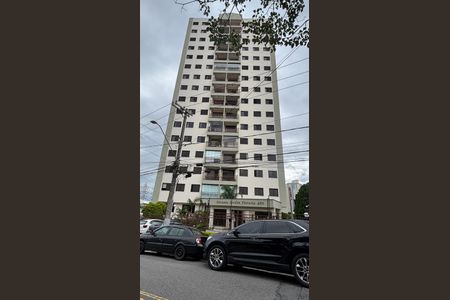 Apartamento à venda com 80m², 2 quartos e 1 vaga Apartamento à venda com 80m², 2 quartos e 1 vagaFachada