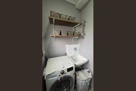 Apartamento à venda com 80m², 2 quartos e 1 vaga Apartamento à venda com 80m², 2 quartos e 1 vagaÁrea de Serviço