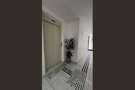 Apartamento para alugar com 36m², 1 quarto e 1 vaga Apartamento para alugar com 36m², 1 quarto e 1 vagaPiso Tátil
