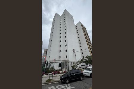 Apartamento para alugar com 36m², 1 quarto e 1 vaga Apartamento para alugar com 36m², 1 quarto e 1 vagaFachada