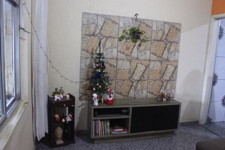 Casa à venda com 350m², 6 quartos e 2 vagasSala