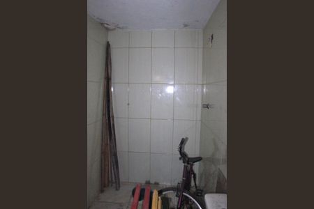 Casa à venda com 350m², 6 quartos e 2 vagasBanheiro da garagem