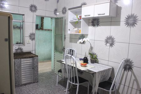 Casa à venda com 350m², 6 quartos e 2 vagasCozinha