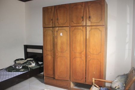 Casa à venda com 350m², 6 quartos e 2 vagasQuarto 6