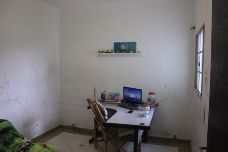 Casa à venda com 350m², 6 quartos e 2 vagasQuarto 3