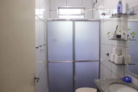 Casa à venda com 350m², 6 quartos e 2 vagasBanheiro social