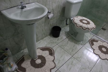 Casa à venda com 350m², 6 quartos e 2 vagasBanheiro social 2