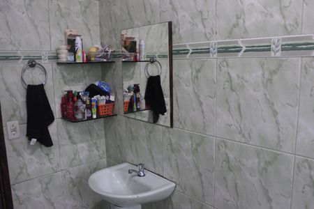 Casa à venda com 350m², 6 quartos e 2 vagasBanheiro social 2