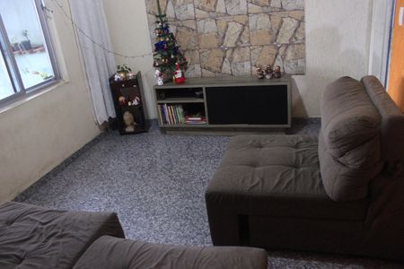 Sala de casa à venda com 5 quartos, 350m² em Jardim Moreira, Guarulhos