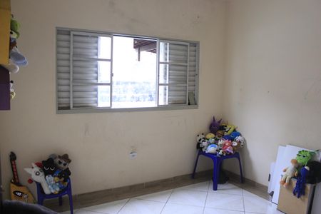 Casa à venda com 350m², 6 quartos e 2 vagasQuarto 5