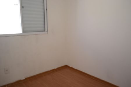 Quarto  de apartamento para alugar com 2 quartos, 43m² em Parque Santa Rosa, Suzano