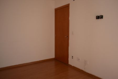 Sala de apartamento para alugar com 2 quartos, 43m² em Parque Santa Rosa, Suzano