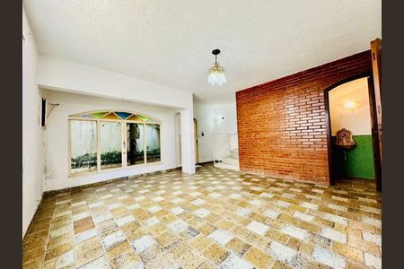 Casa à venda com 4 quartos, 160m² em Vila Alexandria, São Paulo