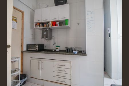 Apartamento para alugar com 60m², 2 quartos e sem vagaCozinha