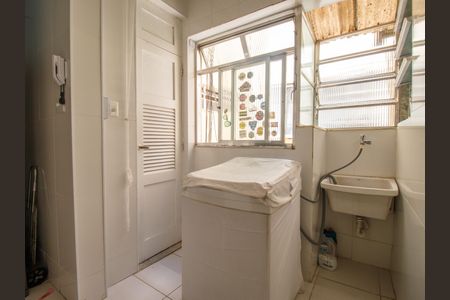 Apartamento para alugar com 60m², 2 quartos e sem vagaÁrea de Serviço